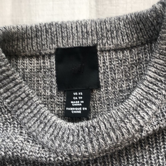 HM sweater - Picture 2 of 2